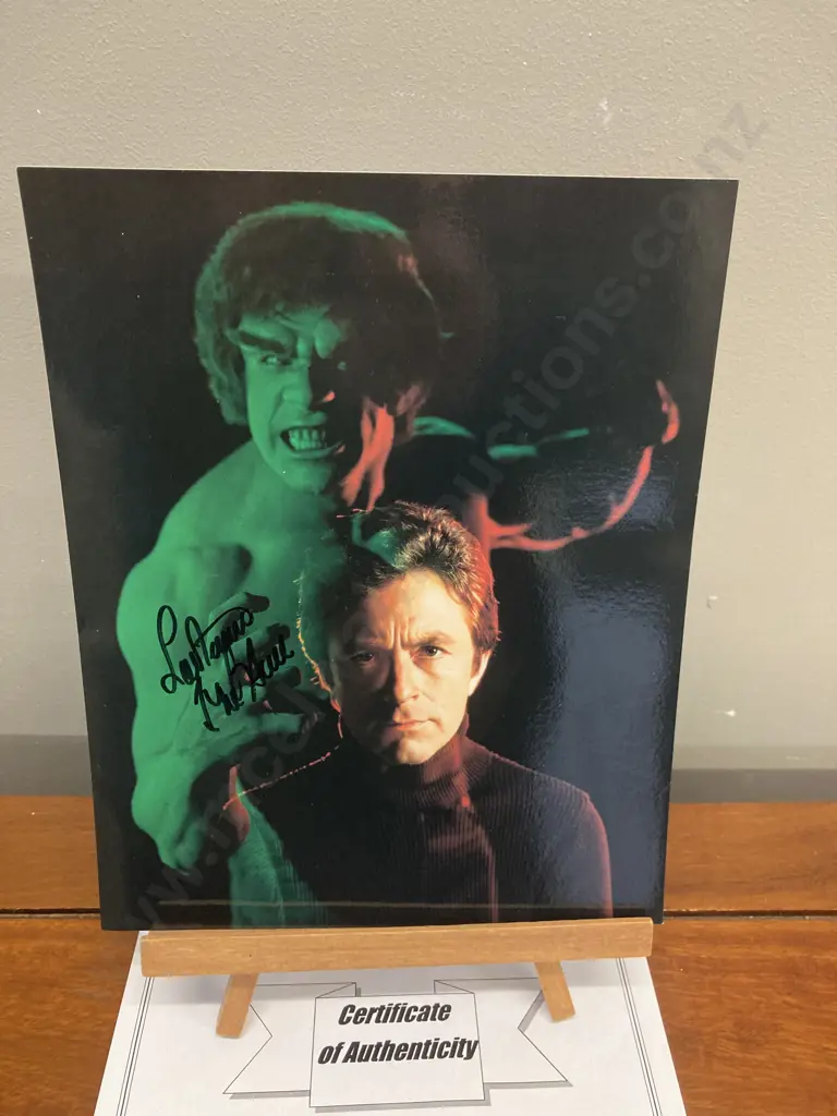 Lou Ferrigno "The Incredible Hulk" Signed 25 x 20cm Photo With Authentication Image 1++